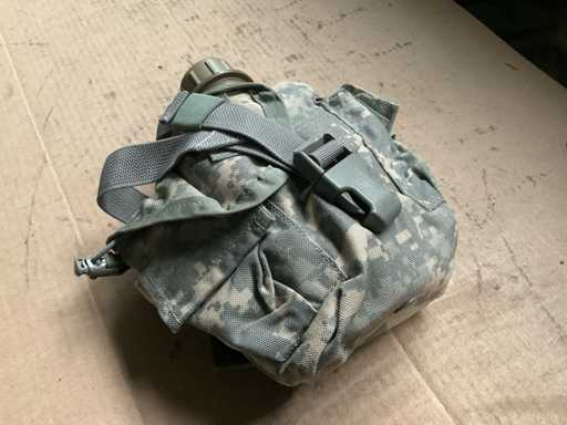 Molle II Canteen pouch (4x)