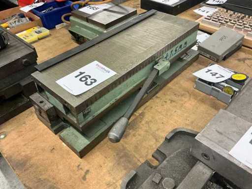 Întinzătorul magnetic Walker-Hagou