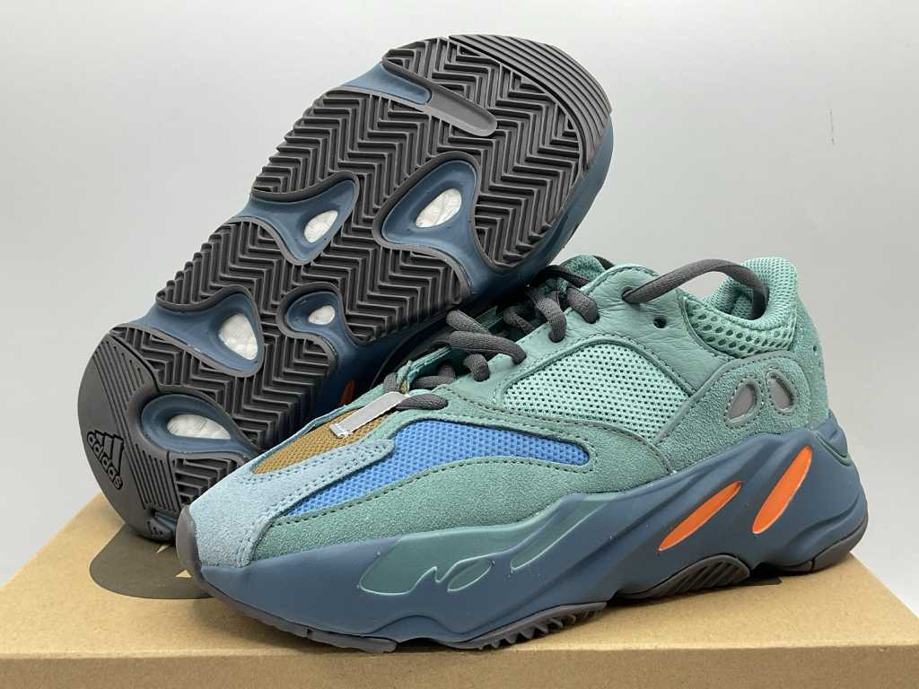Adidas Yeezy Boost 700 Faded Azure Sneakers 36