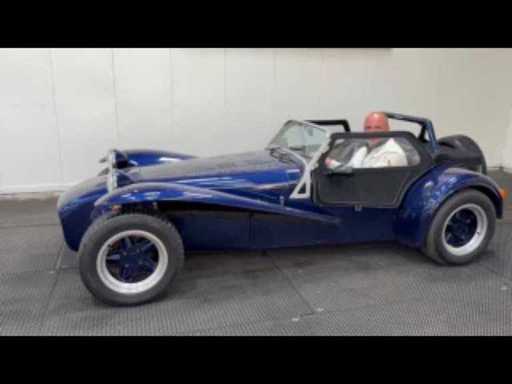 8e40c2c9-d1ce-441e-bfcb-a751ab232e28.mp4