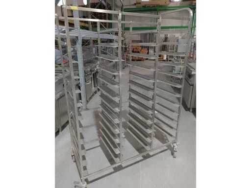Edelstahl-Tray-Wagen mit 3 Sektoren