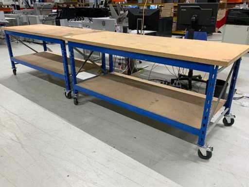 Mobile work table (2x)