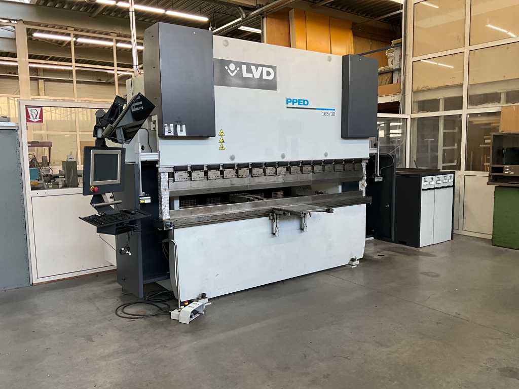 2017 LVD PPED 165/30 CNC Press Brake (c-466)