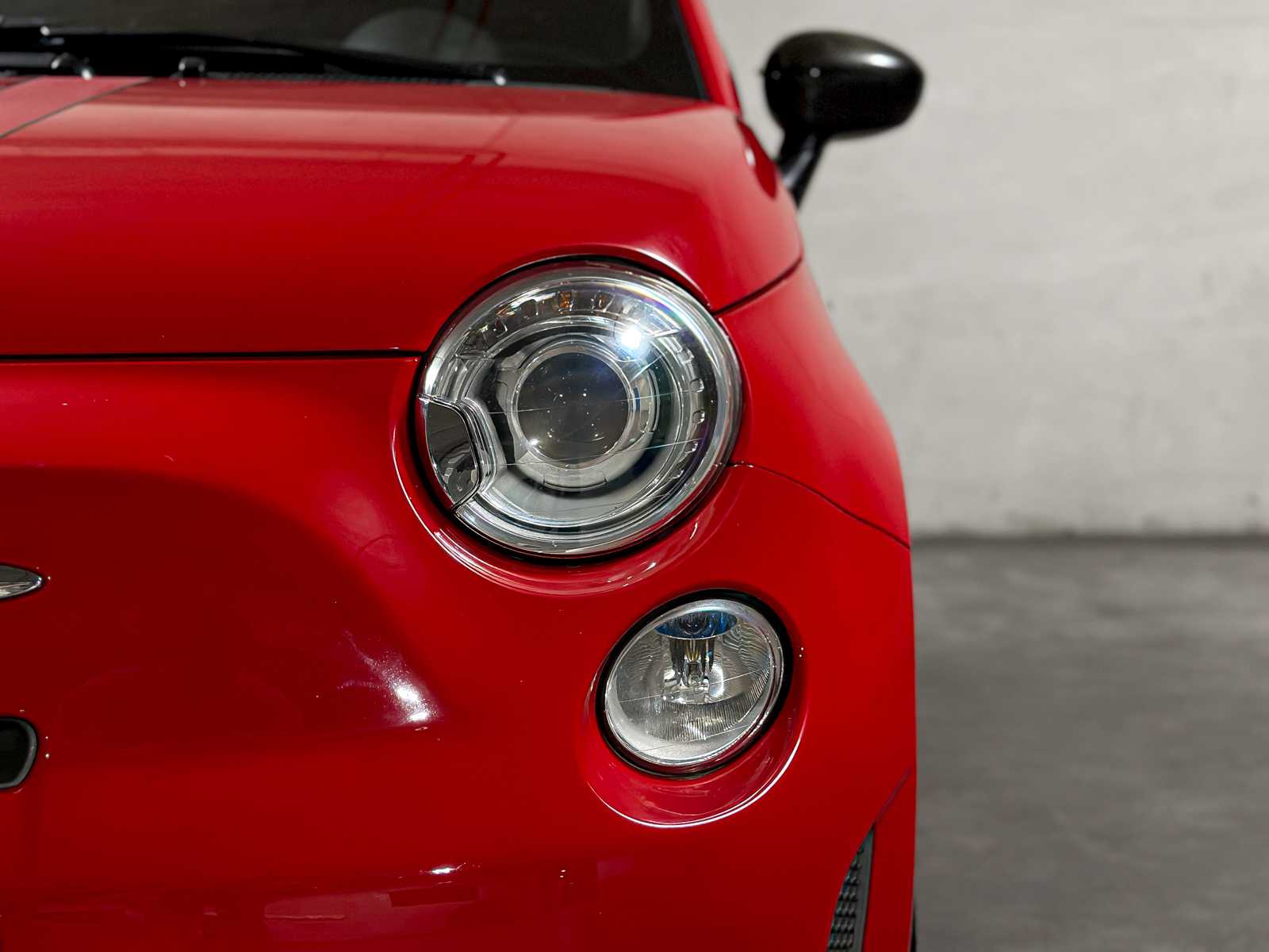 Fiat 500 Abarth 695 Tributo Ferrari 180pk 2011