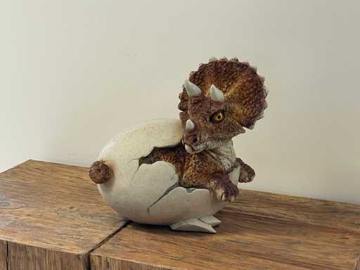Dino in Ei H33cm x L35cm