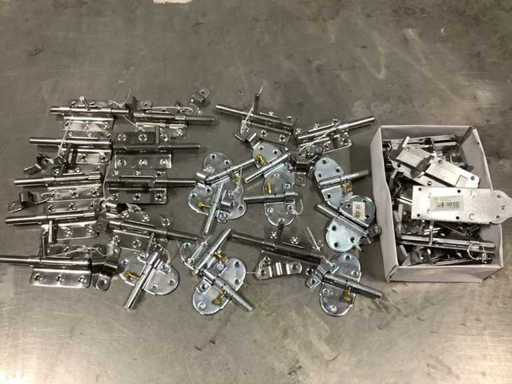 Partij Bevestigingsmateriaal (33x)