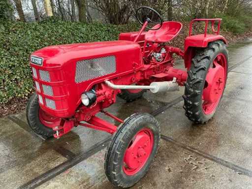 Tractor Fahr D88 Oldtimer din 1960