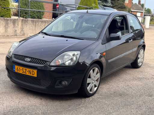 Ford Fiesta 1.3 8V Futura, 61-SZ-ND