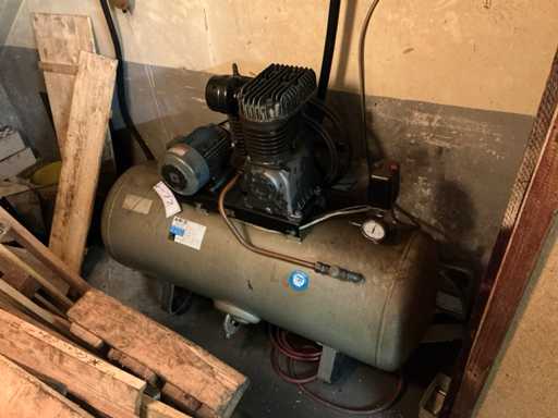 SCHNEIDER DRUCKLUFT - Schraubenkompressor