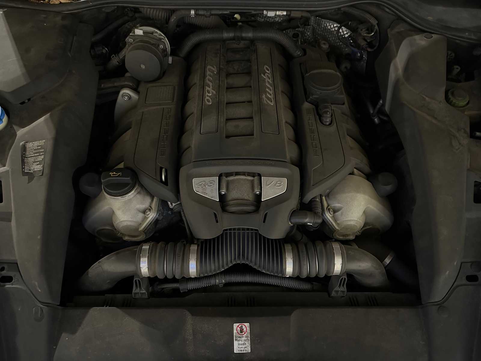 Porsche Cayenne Turbo 4.8 V8 500hp 2012, 8-SGB-44