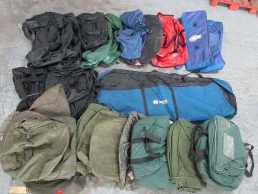 Mélange de sacs de transport britanniques, gros, endommagé (G2) (60x)