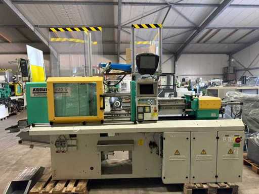 Arburg - 320 S 500 - 150 - 2001 - Injection moulding machine