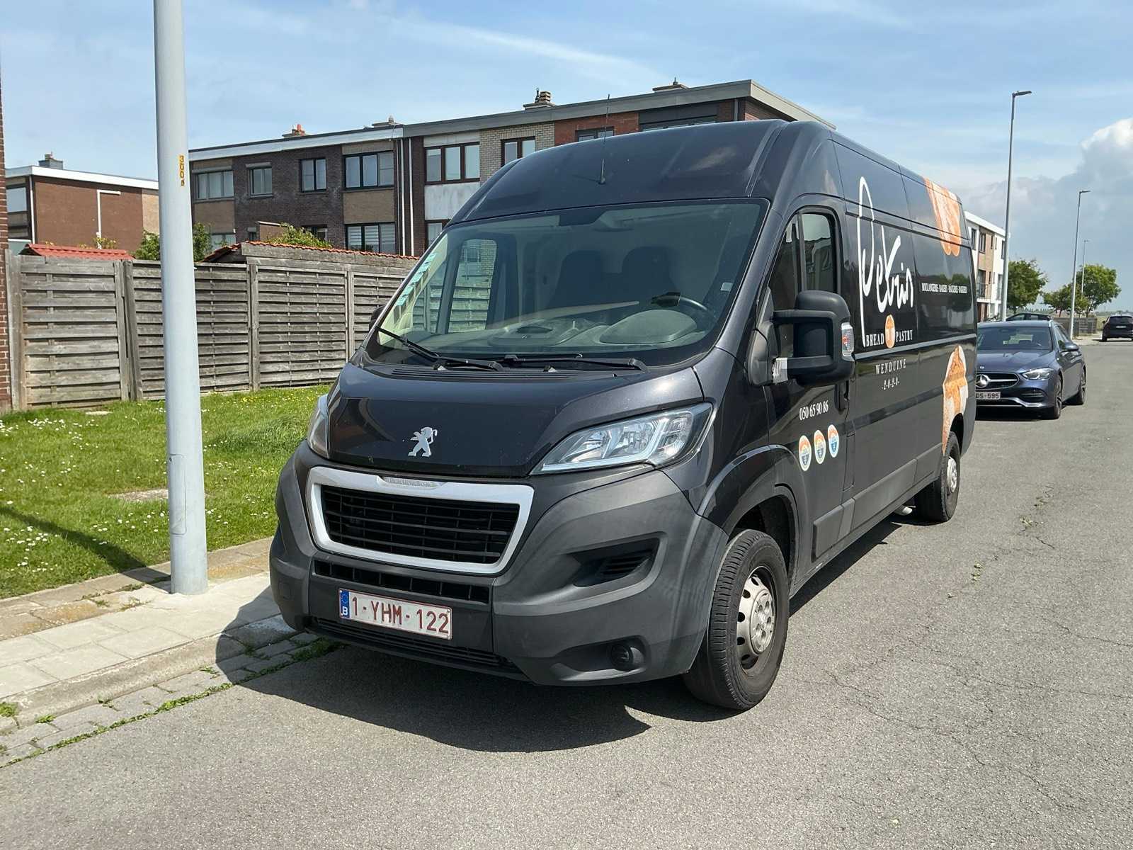 Peugeot Boxer Light truck