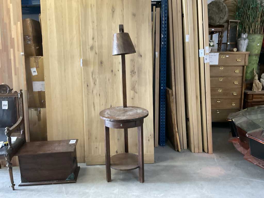 Stolik boczny z drewna tekowego