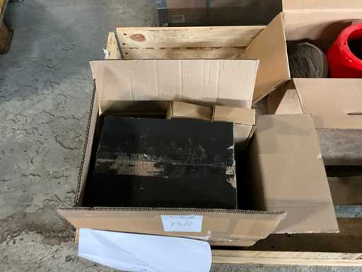 Rittal-Schränke und Ersatzteile