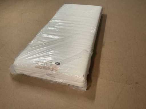 Materac 90x200