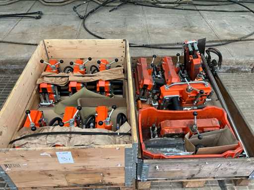 Sahlins Hydraulic Chain Drive for Drain Cleaners (11x)