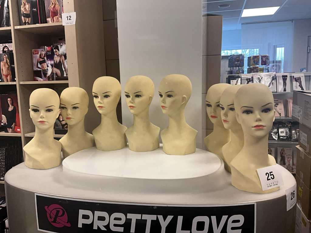 8x PVC Wig Doll