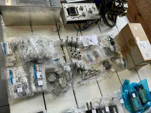 Batch of pneumatic parts