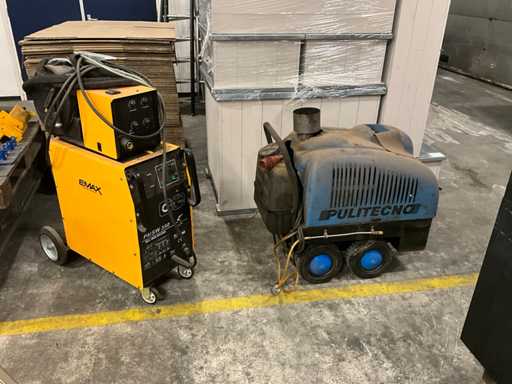 Charge defekter Garageninventar