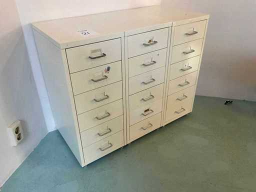 Chest of drawers (5x)