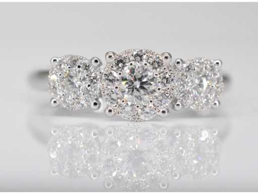 Ring with three diamond chatons 0.75 carat
