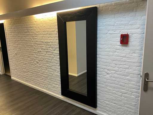 Specchio a figura intera