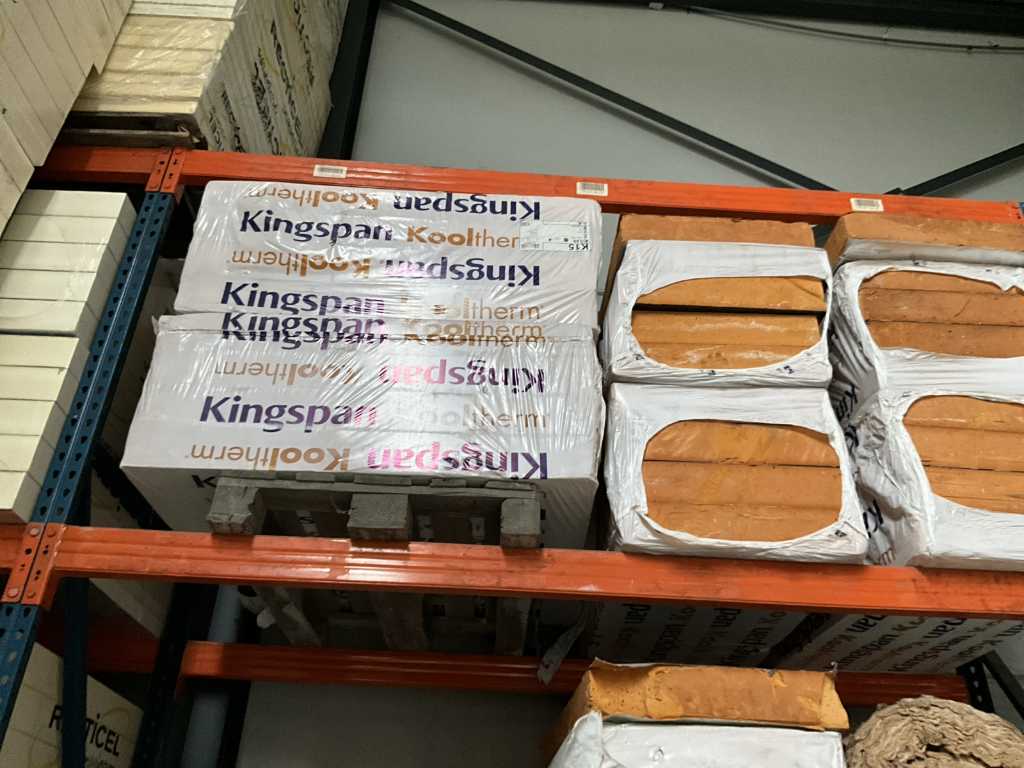 Environ 10 paquets de panneaux isolants KINGSPAN Kooltherm