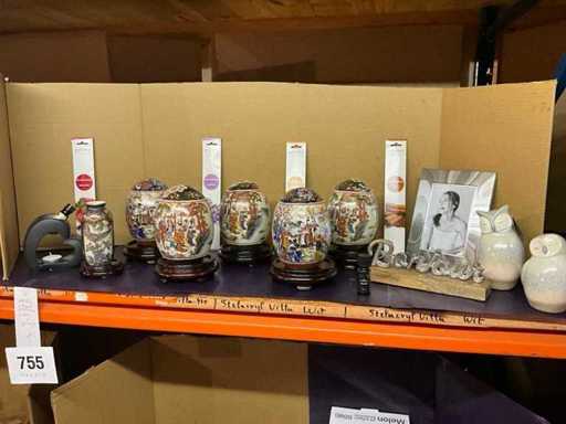 Various decoration/gift items