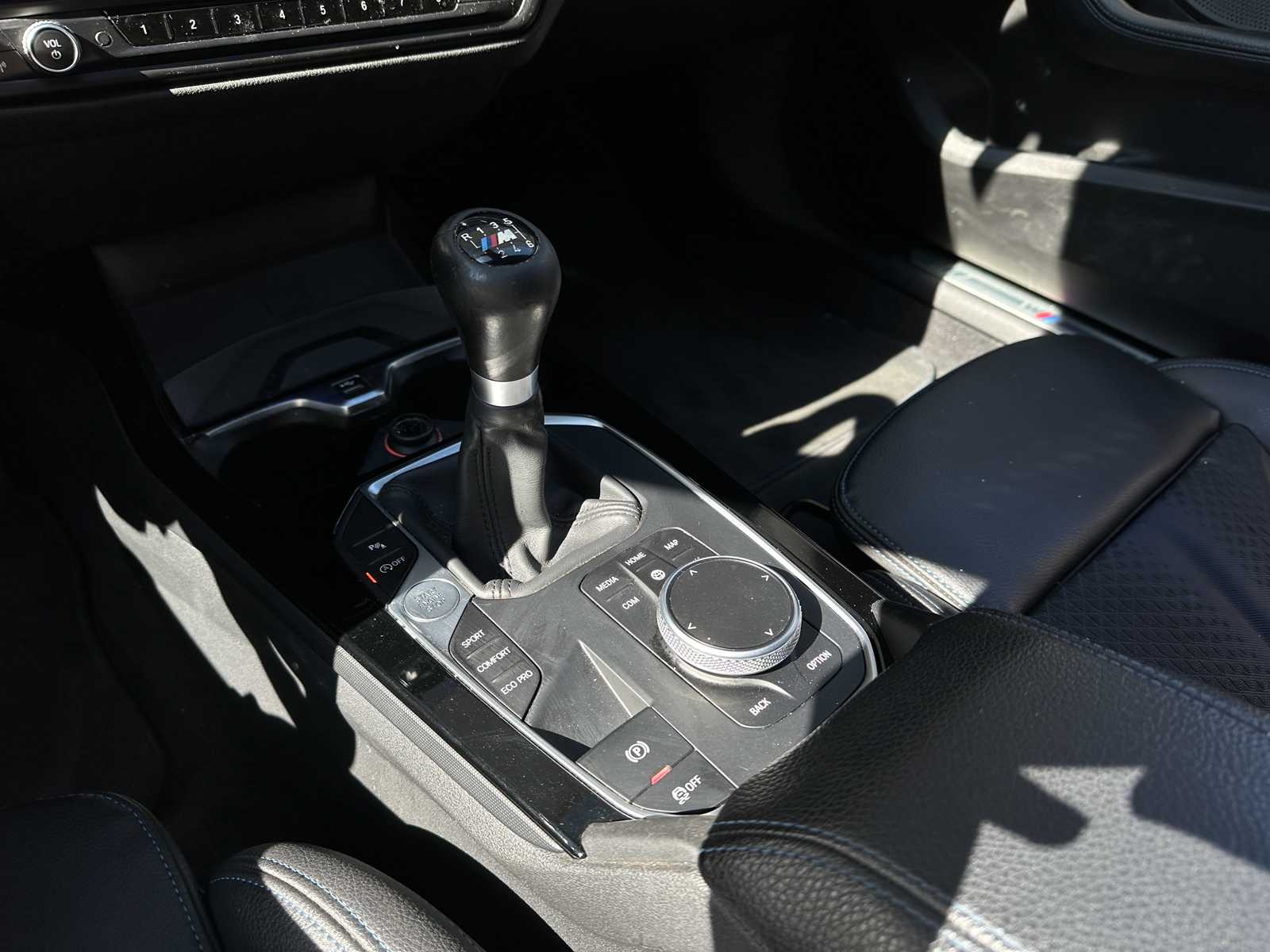 BMW 118d Executive Edition M Sport 150pk 2020 (Origineel-NL + 1e eigenaar) 1-serie, J-592-BH