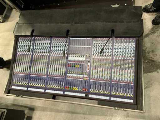 Console de mixage analogique Midas Sienna