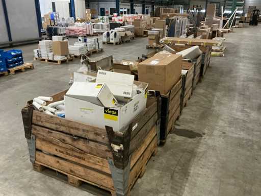 Pallet Sanitairaccesoires (9x)