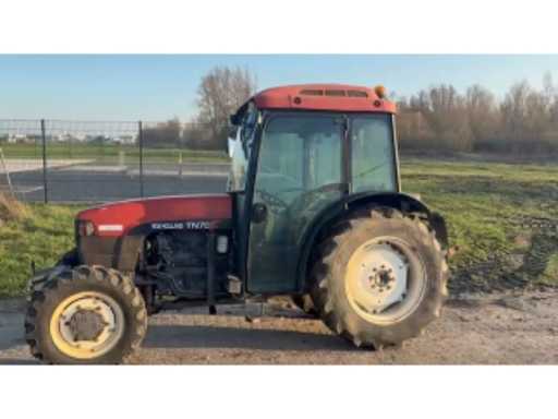 c89a21c4-df8c-48b0-a5e5-a9667b862047.mp4