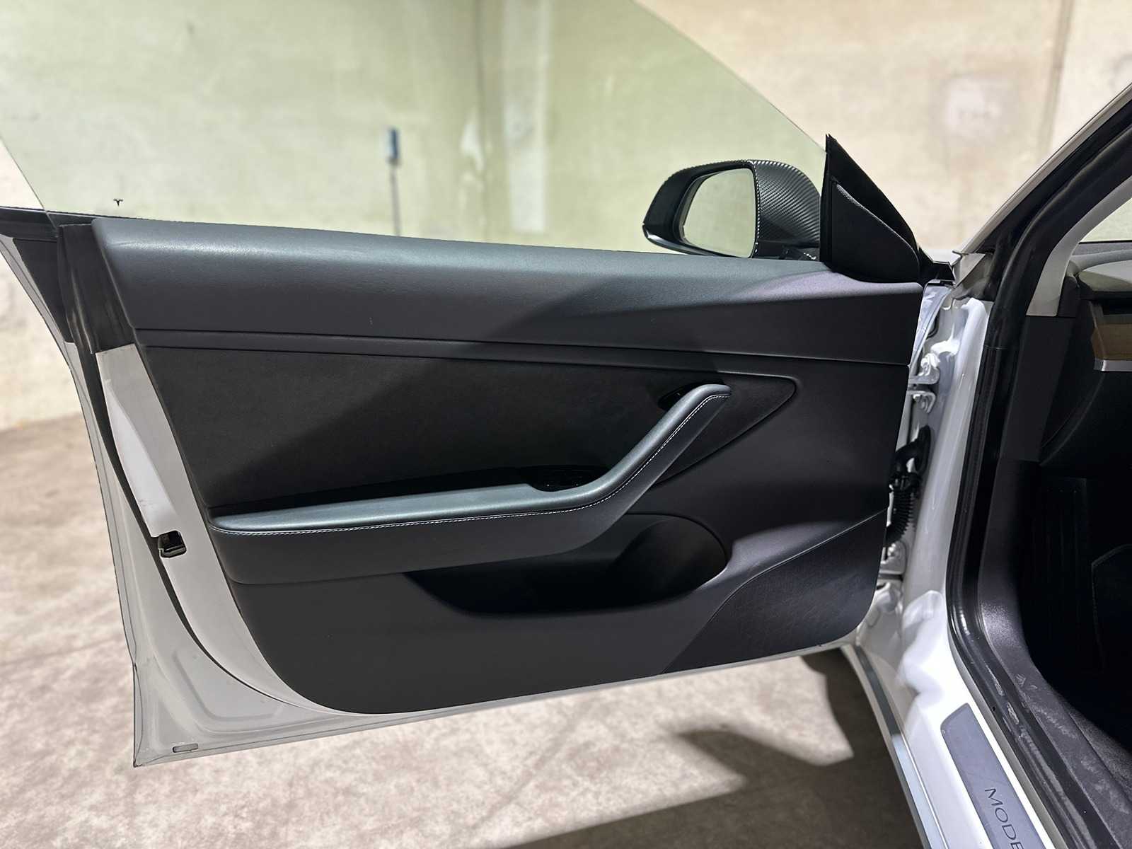 Tesla Model 3 Performance AWD 75 kWh 513pk 2020 (Origineel-NL), G-529-GH