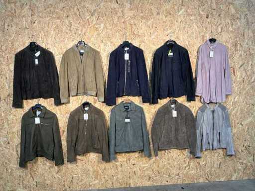 Jachete din piele Goosecraft (10x)