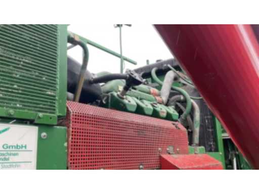 a5e3354a-0050-47cb-a265-b7de42ec0681.mp4