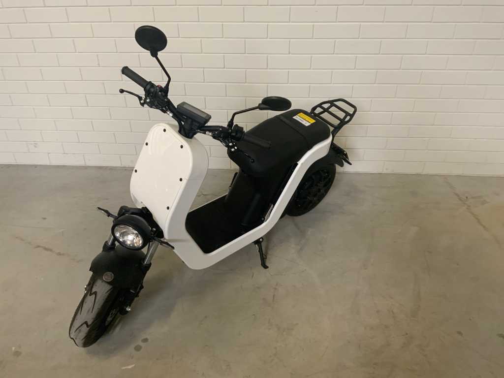 ME MS Scooter 2,5kW E-scuter