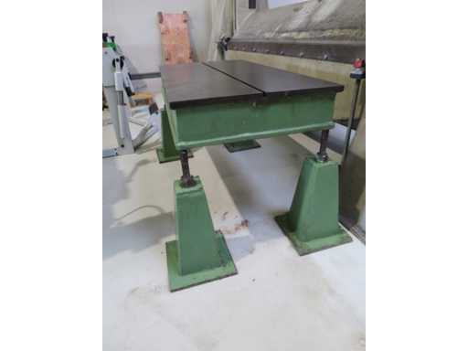 UNKNOWN 1600 / 800 Marking Table