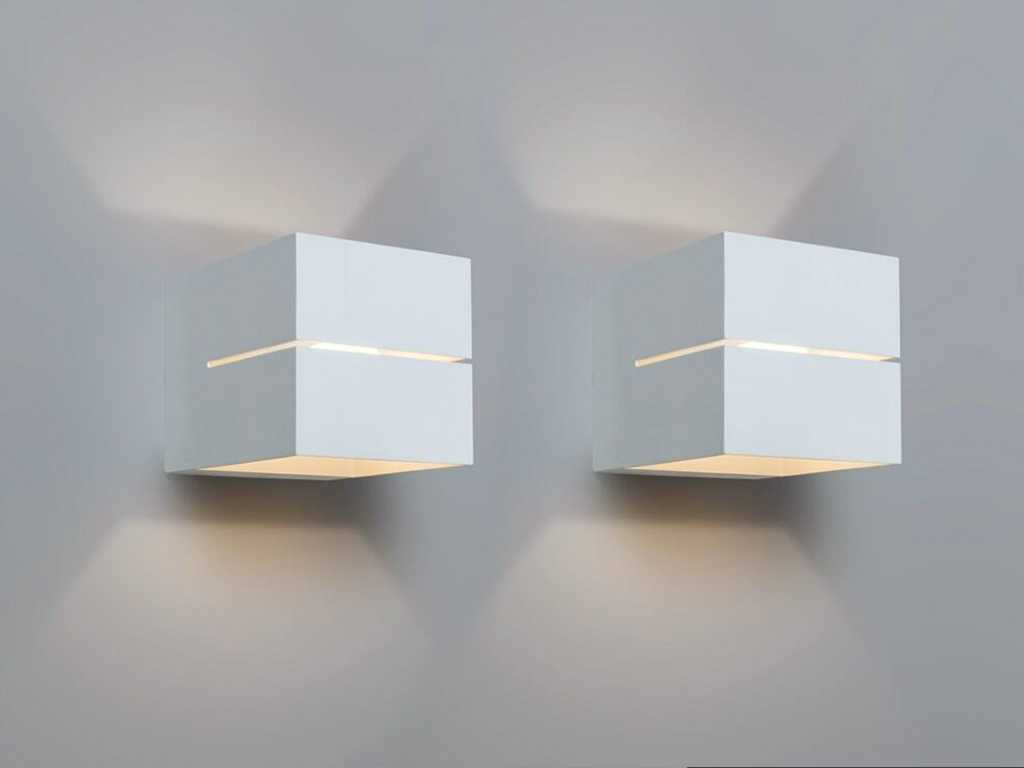 8 x Cube Split wall surface-mounted spotlight white