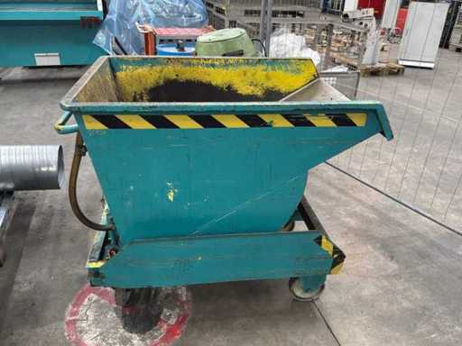 Carro basciolatore di chip