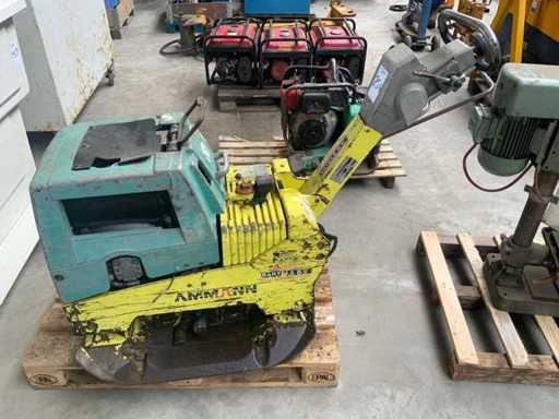 Zgniatka gleby Ammann AHV 5030 z 2012 roku
