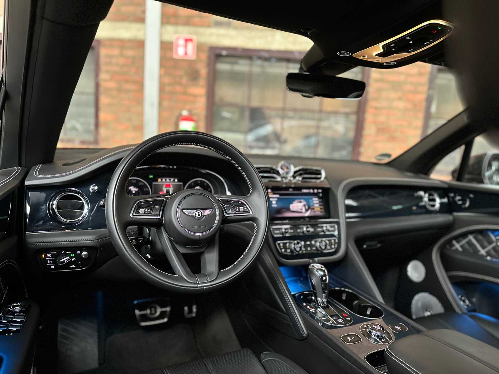 Bentley Bentayga 4.0 V8 First-Edition 550pk 2021