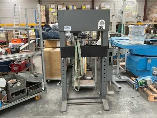 Presse d’atelier hydraulique Granny 654s 2007