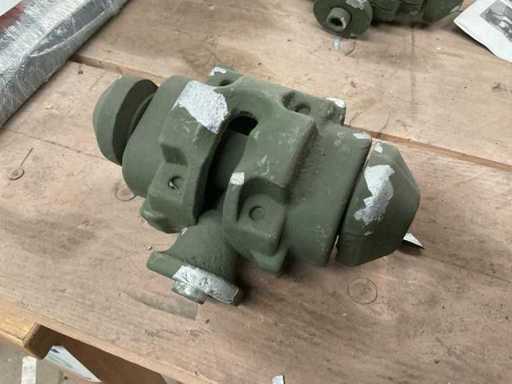 Rigid connecting link (4x)
