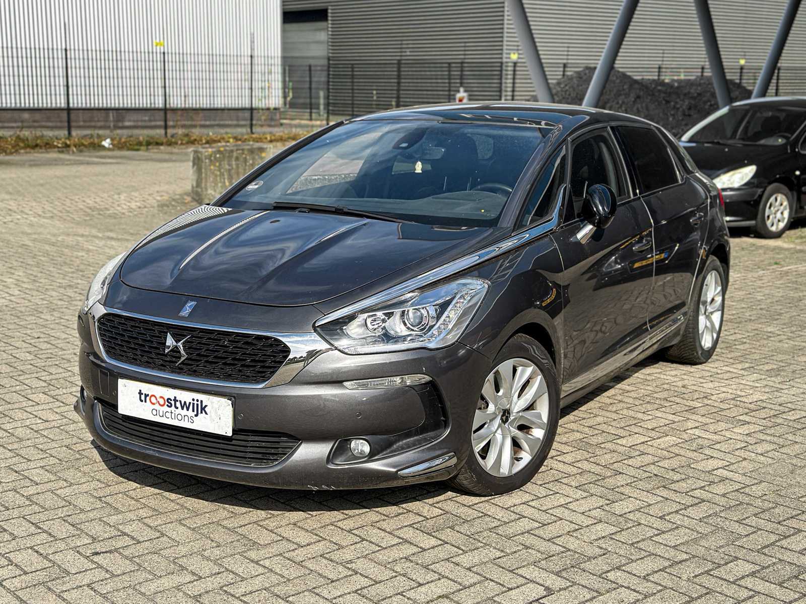 DS 5 2.0 BlueHDi Chic 181hp 2016, KT-828-L