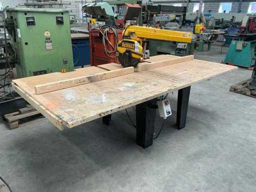 Scie à bras radial DeWalt DW729a2 de 2000