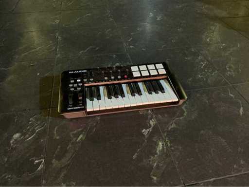 Consolă de lumină Maudio Oxygen 25