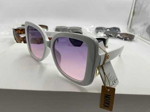 Sonnenbrille (210x)