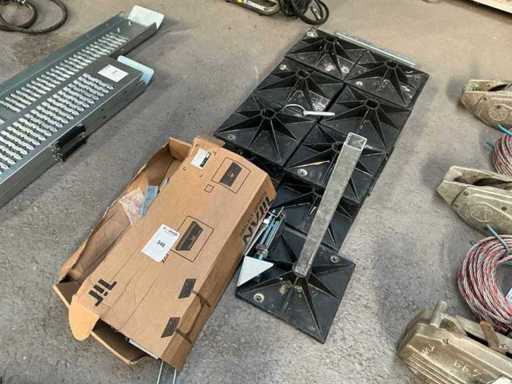 Plaques de base Titan / support de toit (15x)