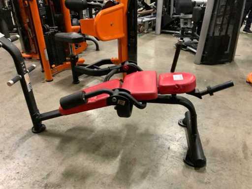 Ławka Matrix brzuszna na ławce Multi-gym